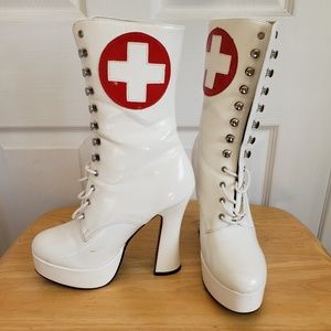 Pleaser hot nurse boots